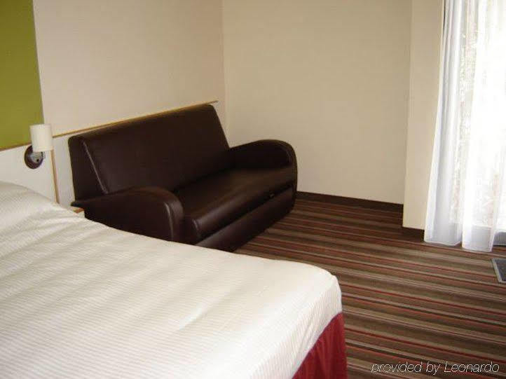 Hampton'S Hotel Namur Wépion Rum bild